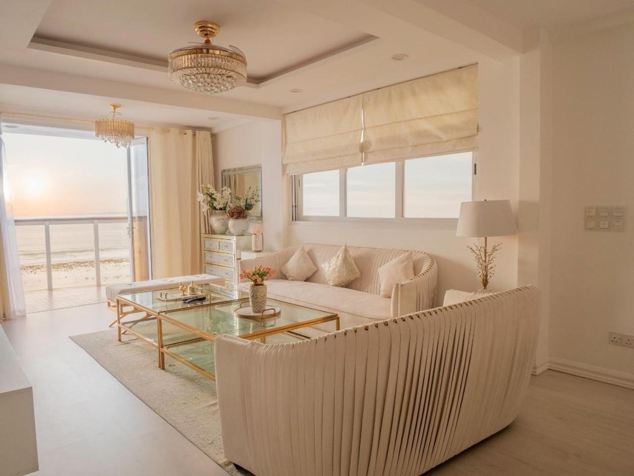 Beachfront Seaview Apartment マレ エクステリア 写真