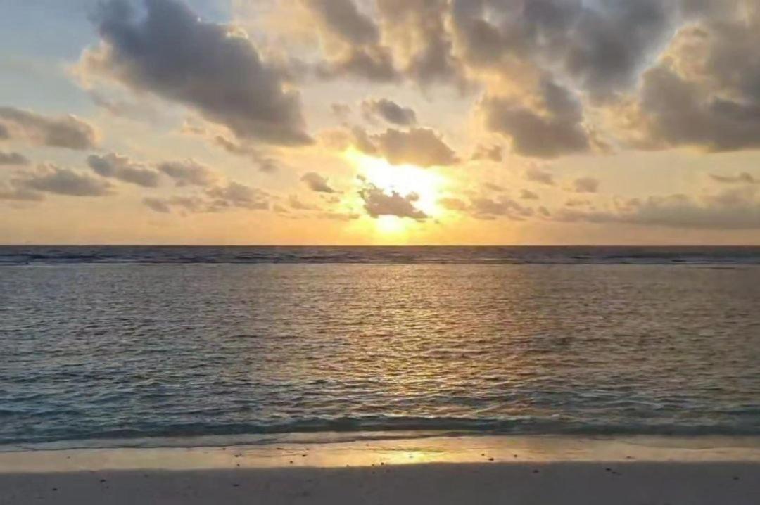 Beachfront Seaview Apartment マレ エクステリア 写真